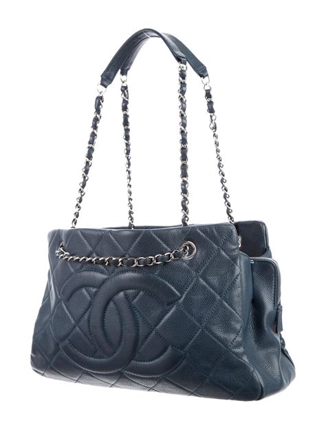 chanel timeless tote caviar.